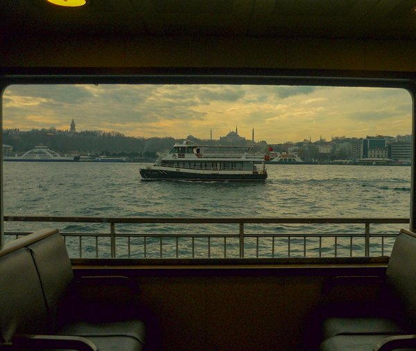 Discover Authentic UK Knitting Circles: Where to Connect with Traditional Knitters