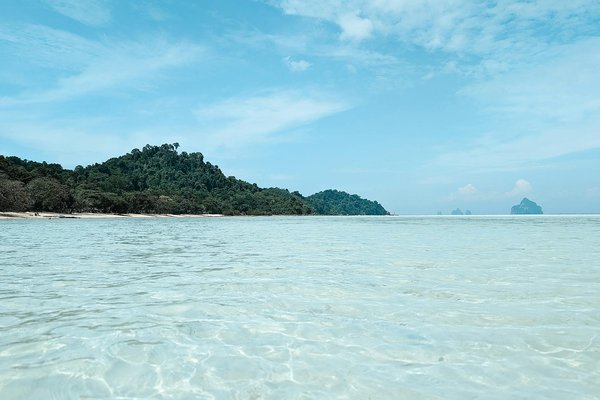 Discover the Best UK Cruises to Experience the Rich History of British Music